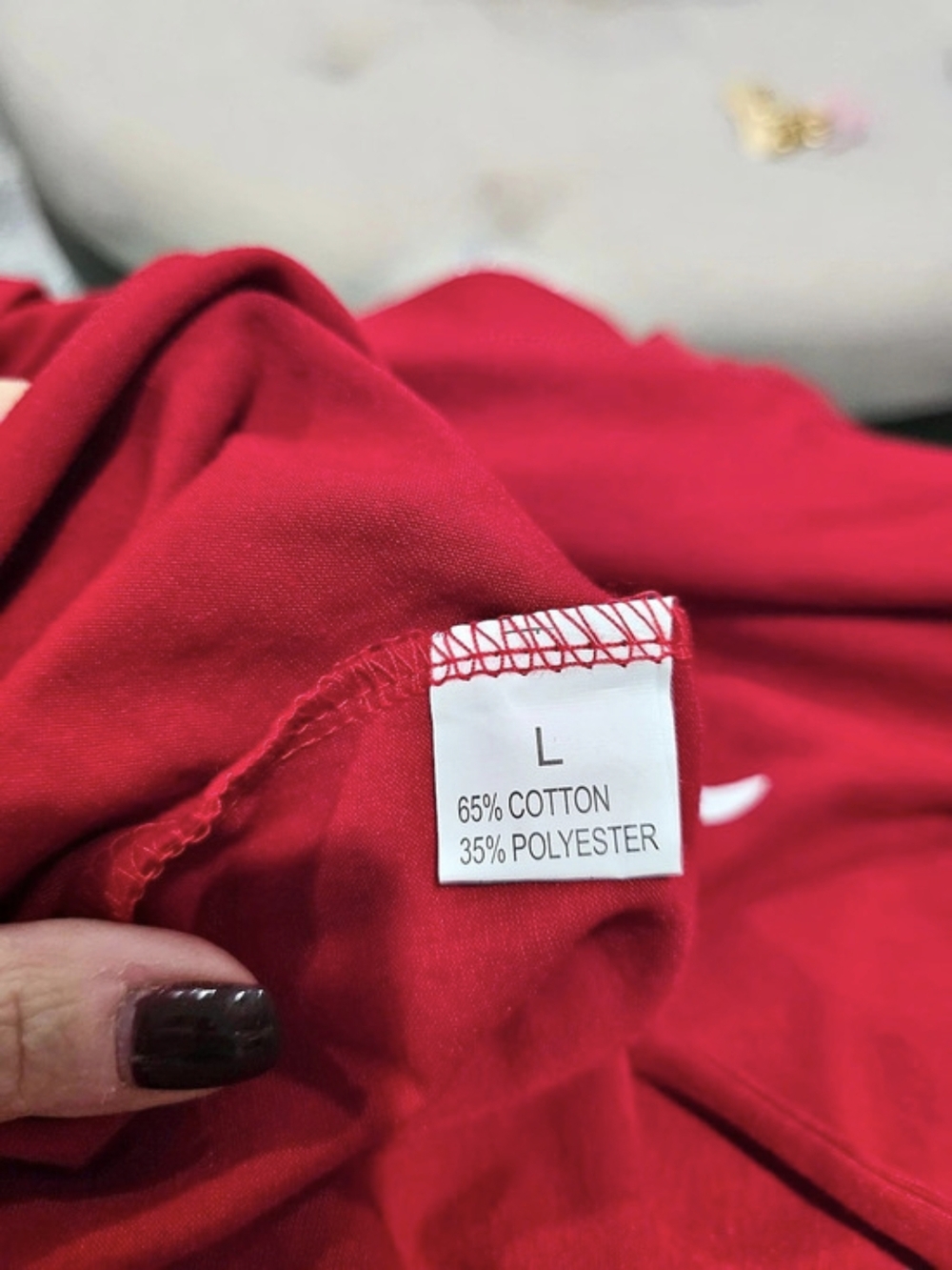 Red Short Sleeve Tee Size Large - Picture 3 of 3